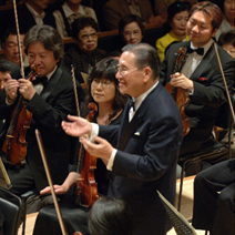写真:大賀典雄氏