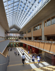 写真:西南学院小学校